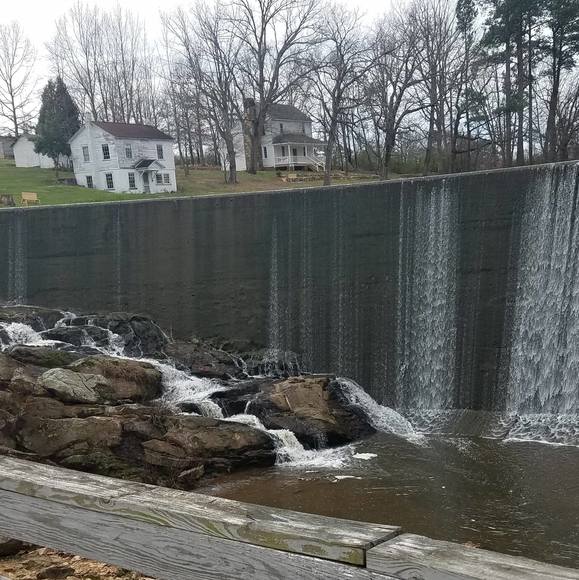 Meet your Posher, Christine - Picture 1 of 1